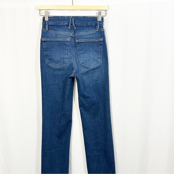 Good American Always Fits Straight Leg High Rise Jeans in Blue822 Size 00-4 - Picture 7 of 11